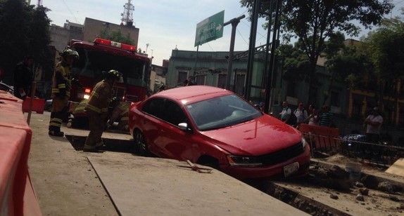 Conductor atropella a mujer en la colonia Juárez