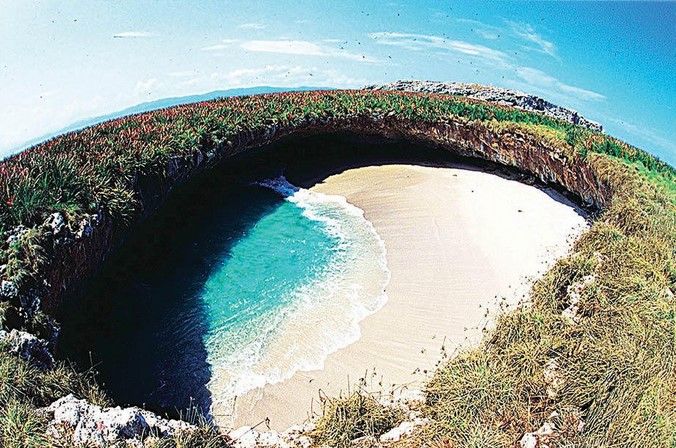 Islas Marietas cierran por exceso de turistas