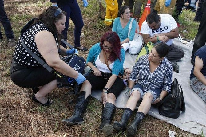 Choque de trenes deja 245 heridos en Costa Rica - @ecuavisa
