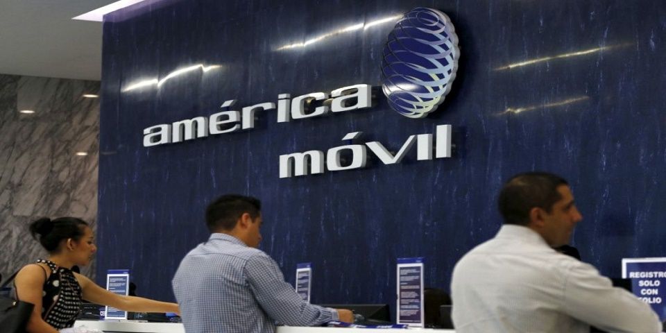 Se desploman 41.7 por ciento utilidades de América Móvil