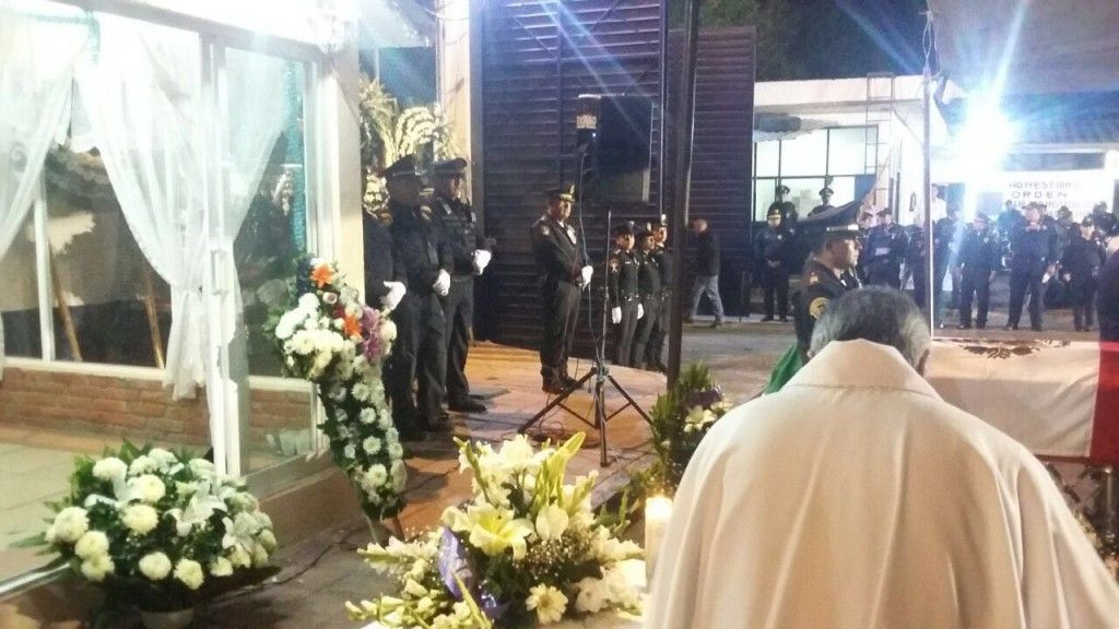 Conductor origina persecución tras matar a un policía en Calzada de Tlalpan - Atswxgk1koy-njhhDhlpCrMN3oFwRWuoQfZ68_2iUe3V-1024x576