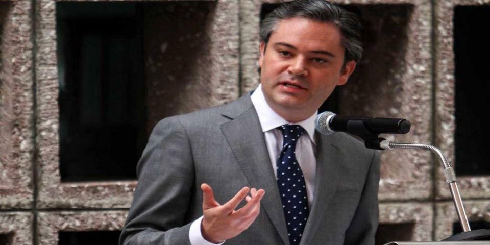 Vocacionales no desaparecerán: Aurelio Nuño