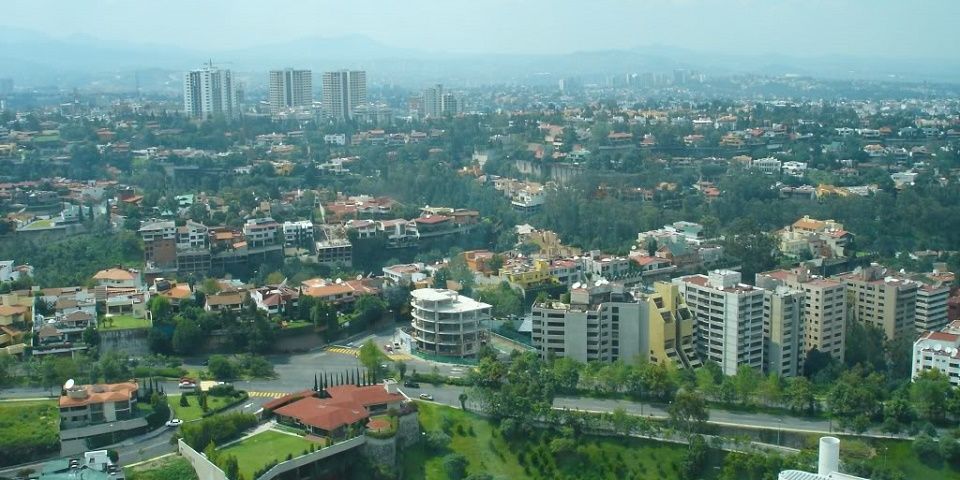 Extorsionadores roban 200 mil pesos a empleada doméstica en la Ciudad de México