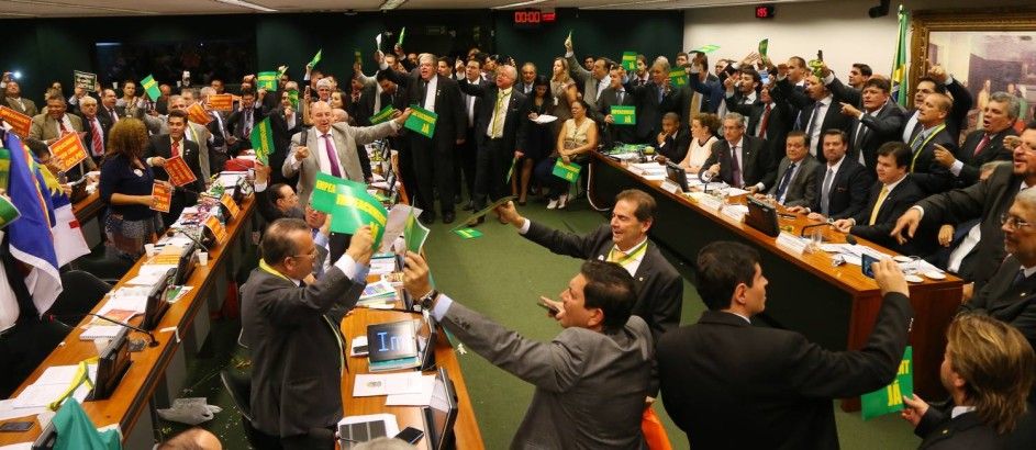 Aprueban jucio político contra Dilma Rousseff - BRasil-Dilma-Congreso-3