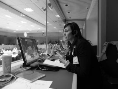 Vuelo de Etihad Airways regresa para que abuelos se despidieran de su nieto moribundo - Bradford