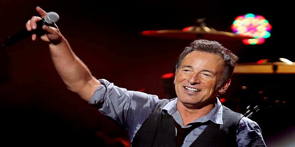Cancela Bruce Springsteen concierto por ley anti LGBT