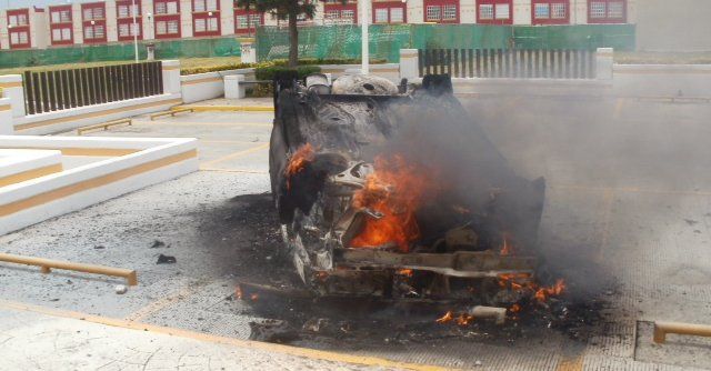 Policías impiden linchamiento en Chalco