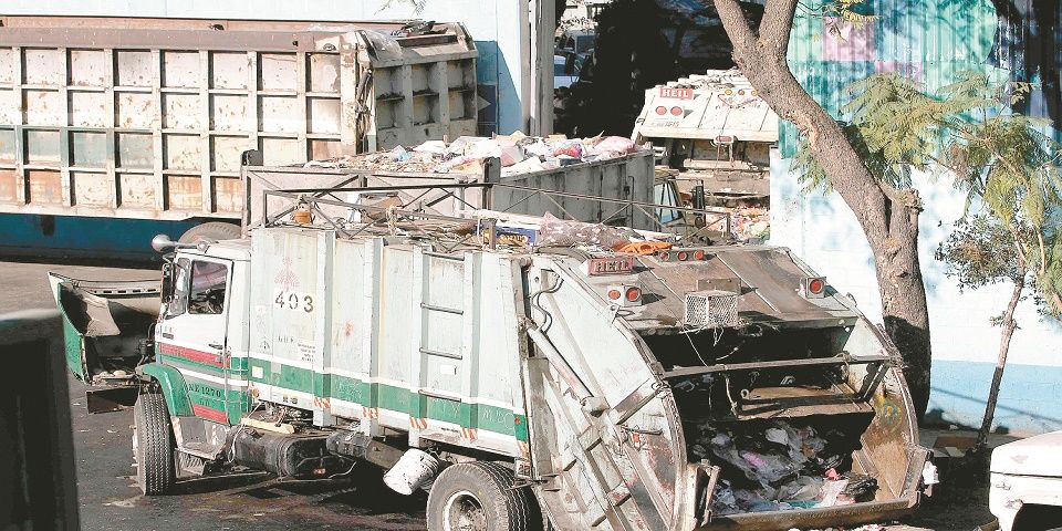 Detectan 15 tiraderos clandestinos en Tlalpan - Camiones-Basura-DF
