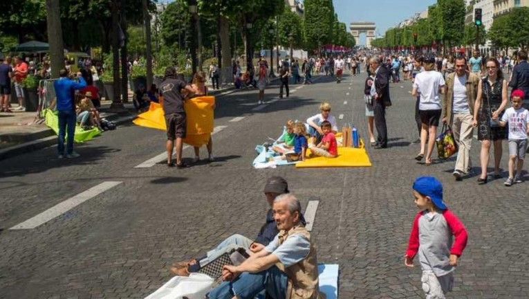 Campos Elíseos será solo para peatones una vez al mes - Campos-Elíseos-peatones-Anne_Hidalgo