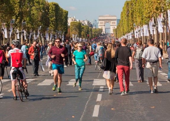 Campos Elíseos será solo para peatones una vez al mes - Campos-Elíseos-peatones-Internet2