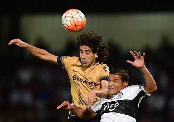 Pumas golea y gana su grupo en la Libertadores - CfaiOwcWwAAl06i