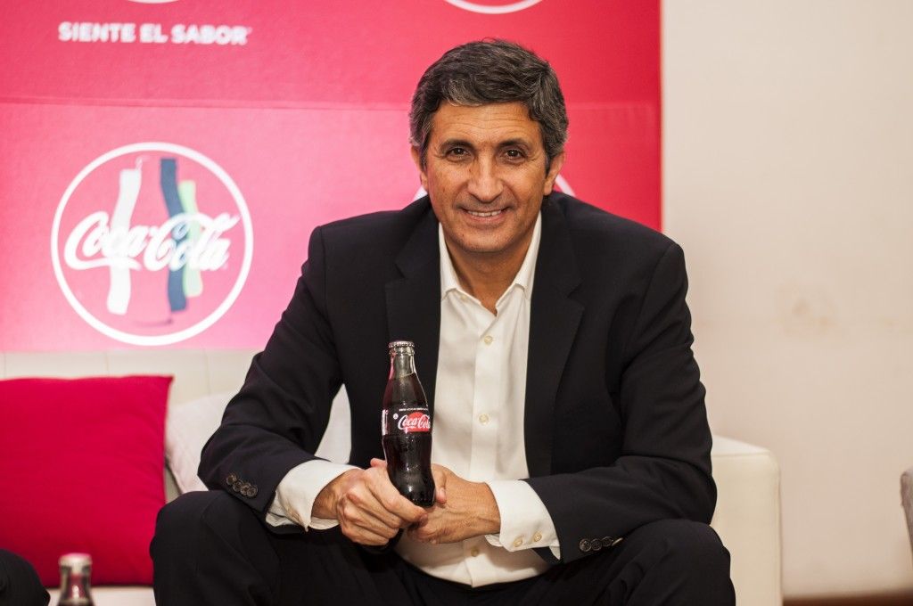 Coca-Cola promueve opciones y porciones con su nueva imagen - Coca-18-1024x680