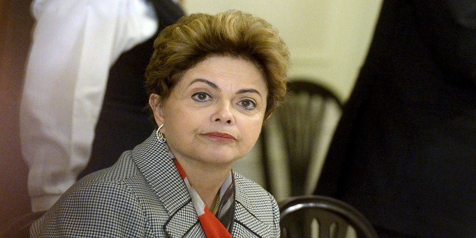 Diputados aprueban juicio político a Dilma Rousseff. Pasa la votación al Senado