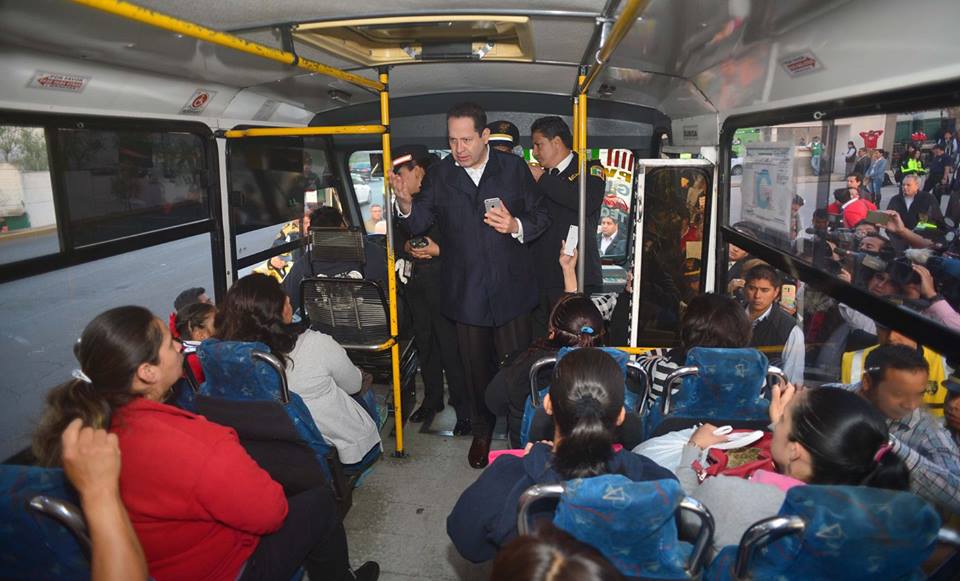 Edomex sancionó a mil 150 unidades de transporte público - Eruviel