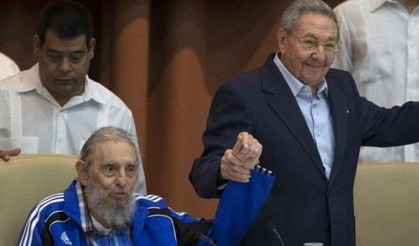Video: Fidel Castro se despide - Fidel-Castro-19abr-AFP