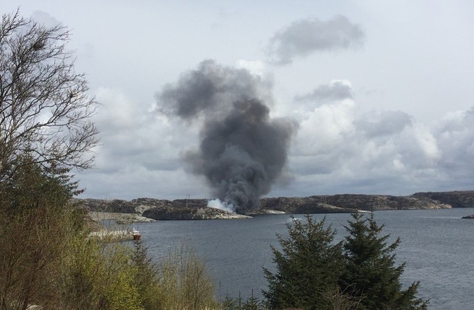 Helicóptero se estrella en Noruega. Al menos 11 muertos