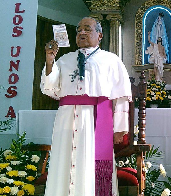 Hombres armados roban iglesia en Irapuato y amarran al sacerdote - Irapuato-Diócesis