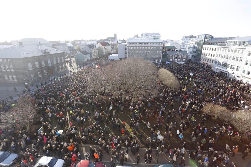 Primer ministro de Islandia bajo fuego por Panama Papers - Islandia-3