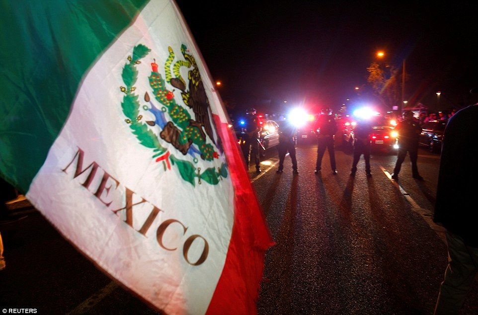 Protestas violentas contra Trump en el sur de California