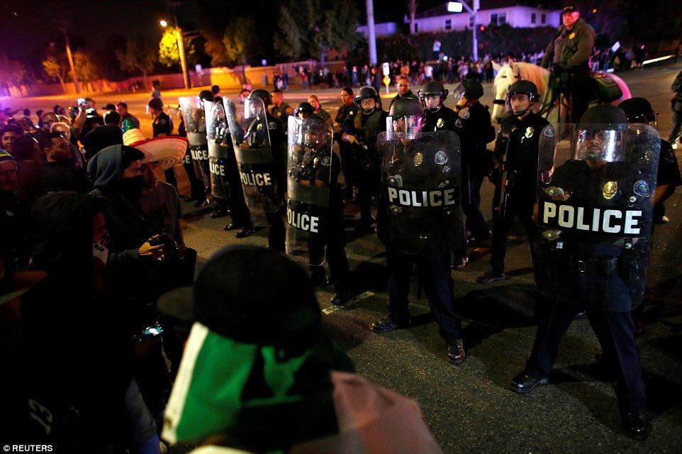 Protestas violentas contra Trump en el sur de California - Los-Angeles-protesta-Trump-Reuters4