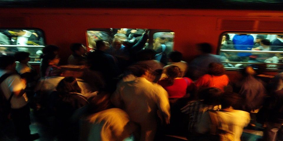 Cae banda de carteristas que operaba en el Metro