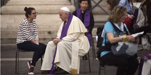 "La felicidad no es una app": papa Francisco - Papa-El-Heraldo