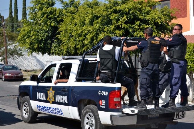 Detienen a mujer por quemar las manos de sus hijos - Policia-Municipal-Corregidora