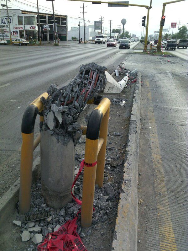 Tiran postes de videocámaras en Reynosa. Acusan al crimen organizado - Postes-Tamaulipas-4
