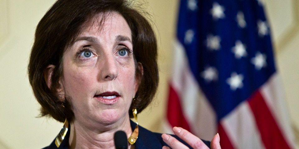 No es factible la construcción de un muro fronterizo: Roberta Jacobson