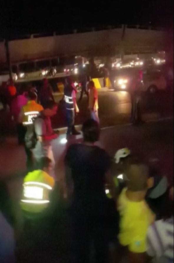 Suman 233 muertos por terremoto en Ecuador - SOP-AP-SPANA-SPAN-EC_Cast