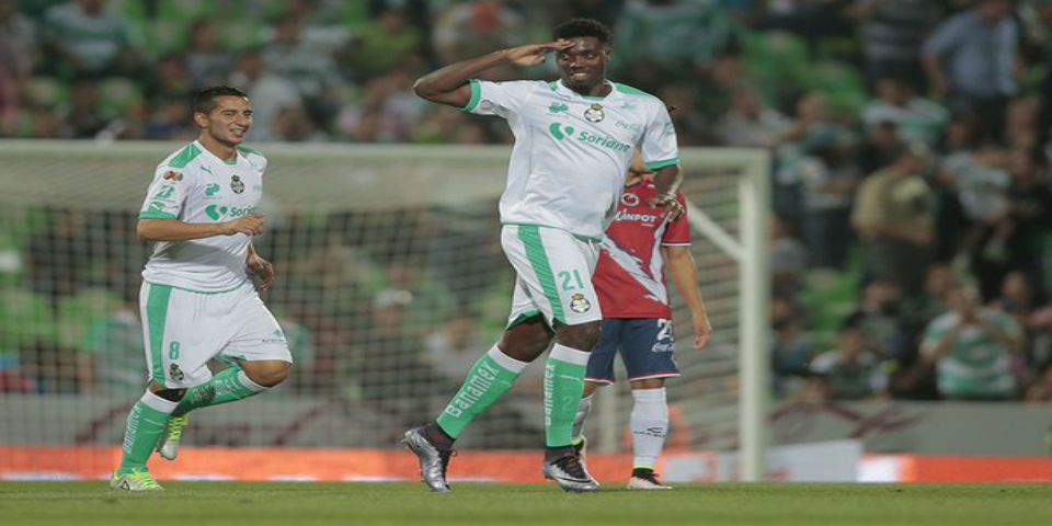 Santos suma victoria que lo impulsa a la liguilla