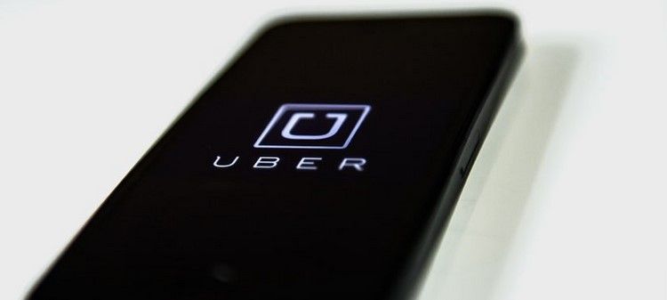 Uber mantendrá tarifa dinámica