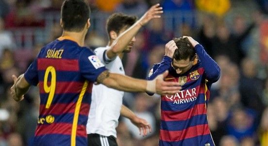 El Barcelona continúa en picada