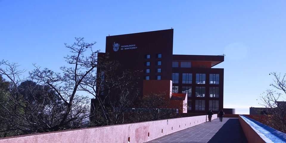 Crean alumnos del Tec app de ‘rides’ para el Hoy No Circula