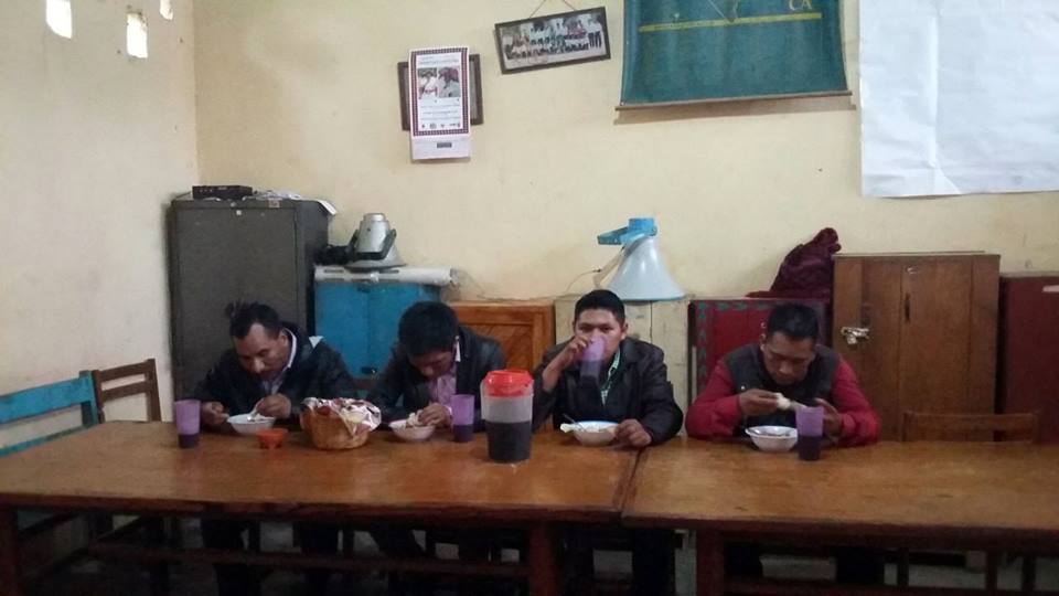 Retienen a alcalde chiapaneco. Buscan vestirlo de mujer - Tenejapa-6