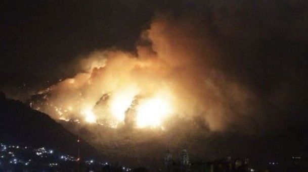Continúa incendio en Tepoztlán - Tepoztlan-incendio-carlosloret