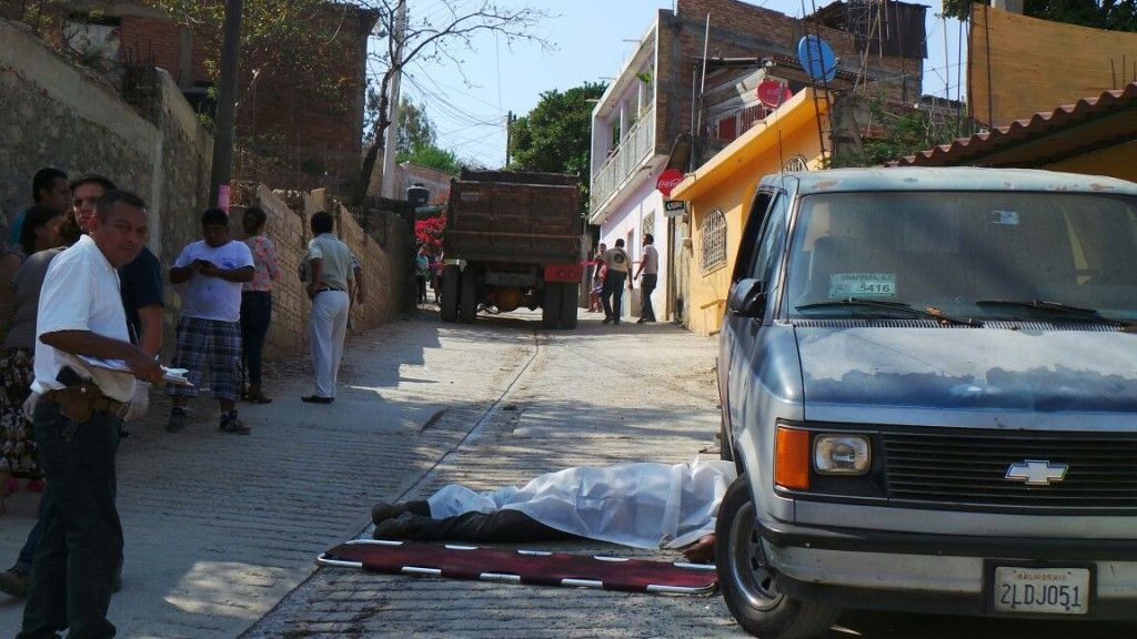 Asesinan a padre e hijo frente a kinder en Guerrero - Tixtla-Guerrero-Balazos-José-Ramón-3-1024x576