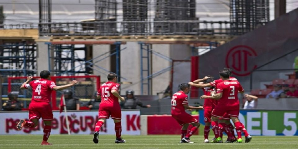 Toluca derrota a Veracruz y aún sueña con liguilla