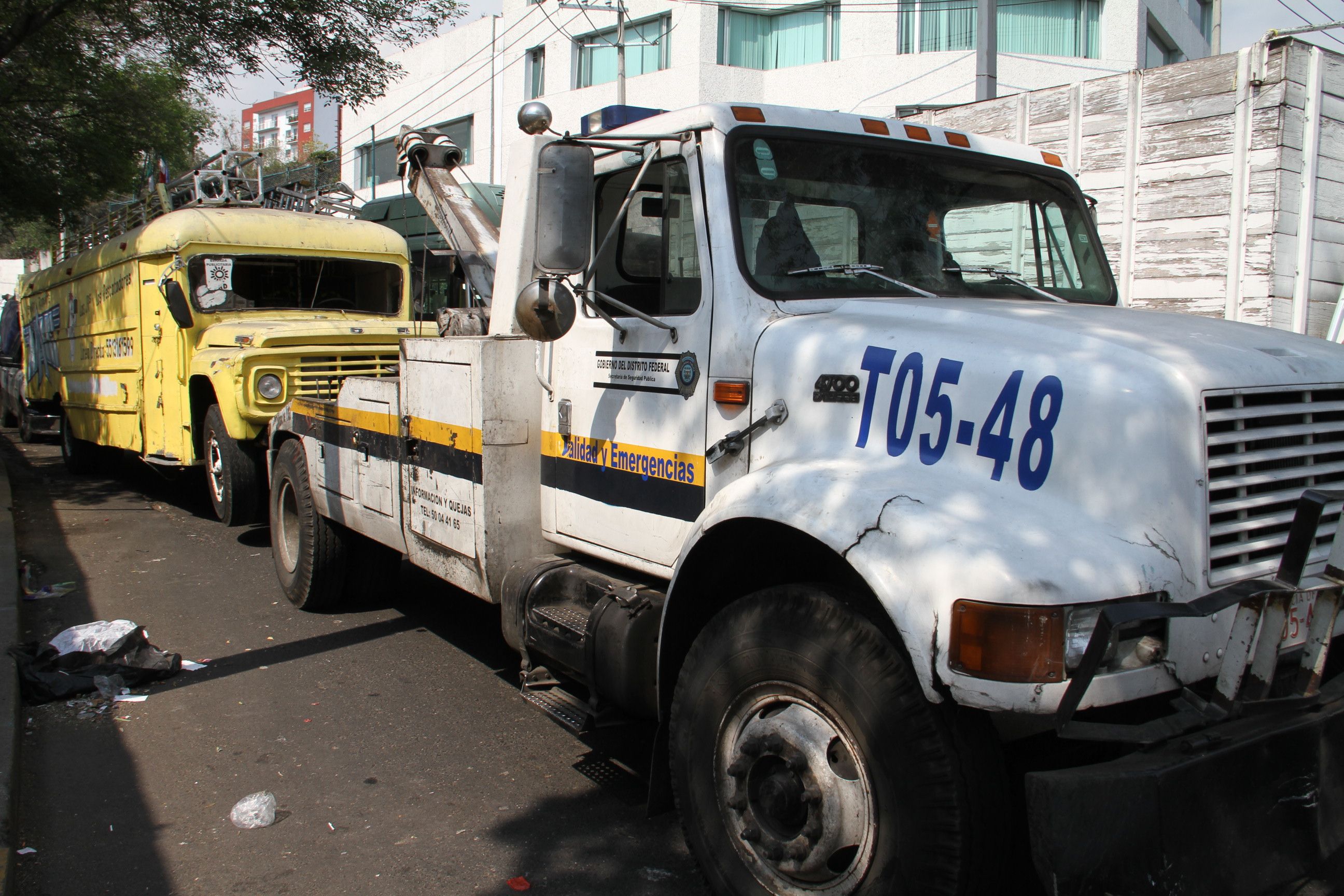 Vehículos oficiales y transporte público burlan al Hoy No Circula - Vehículo-Oficial-Ciudad-de-México