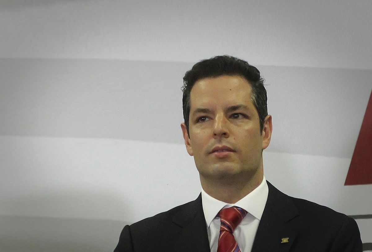 Murat pide a su gabinete hacer declaración 3de3 - alejandro-Murat