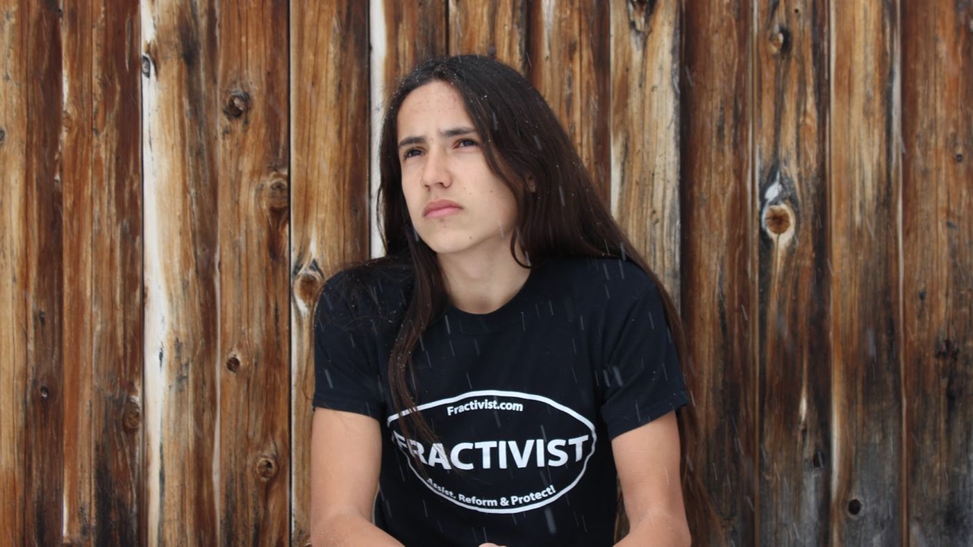 Ambientalista adolescente demanda a gobierno de EE.UU.