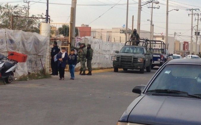 Asesinan a dos personas en Tecámac. Hay tres heridos