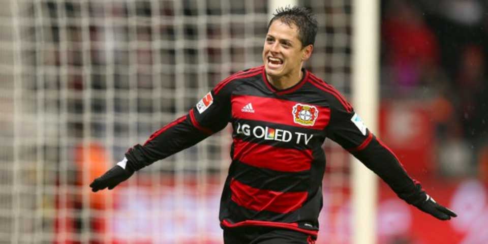 Golazo y asistencia de Chicharito en su regreso al Leverkusen