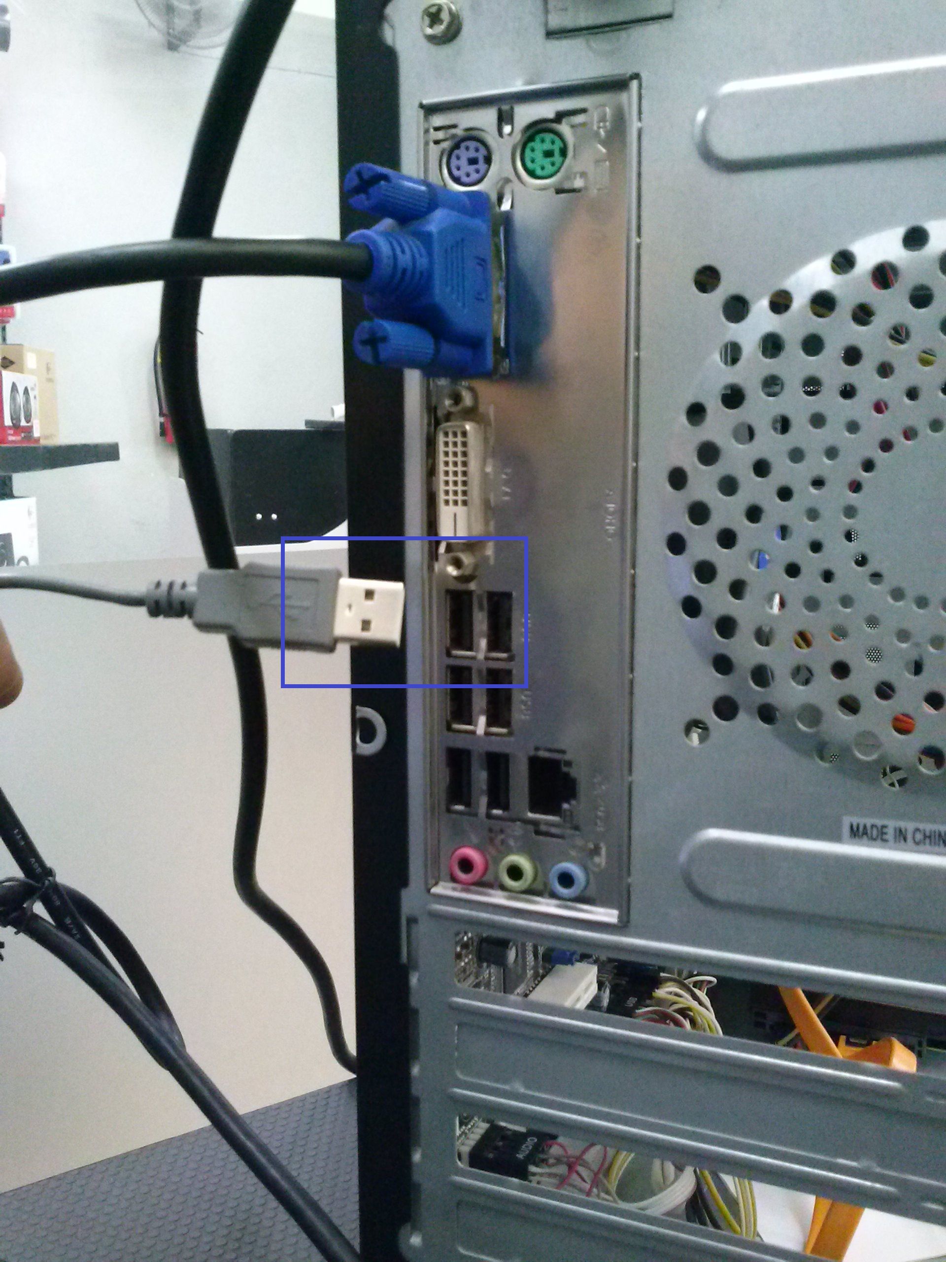 Muere adolescente al desconectar su celular de una computadora - chinaintelaf