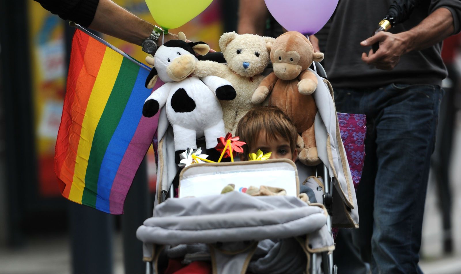 Aprueban matrimonio del mismo sexo en Colombia - colombia-adopta-