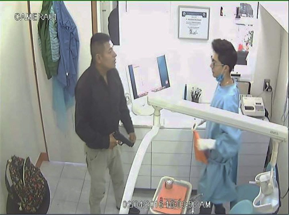 Asaltante de dentista también esta acusado por violación Asaltante de dentista también esta acusado por violación