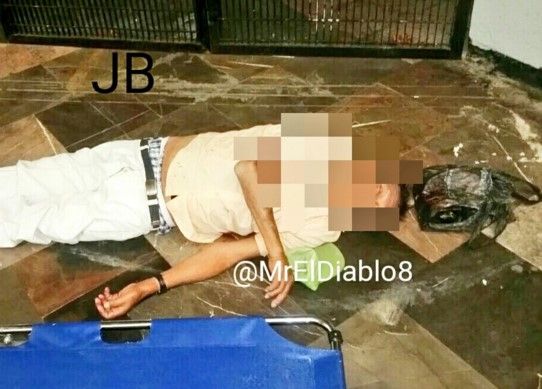 Un hombre muere en la estación Hidalgo del Metro - escaleras-metro-hidalgo-mreldiablo8