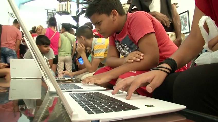 Google construye estudio con internet gratis para Cuba - google-cuba-1-1