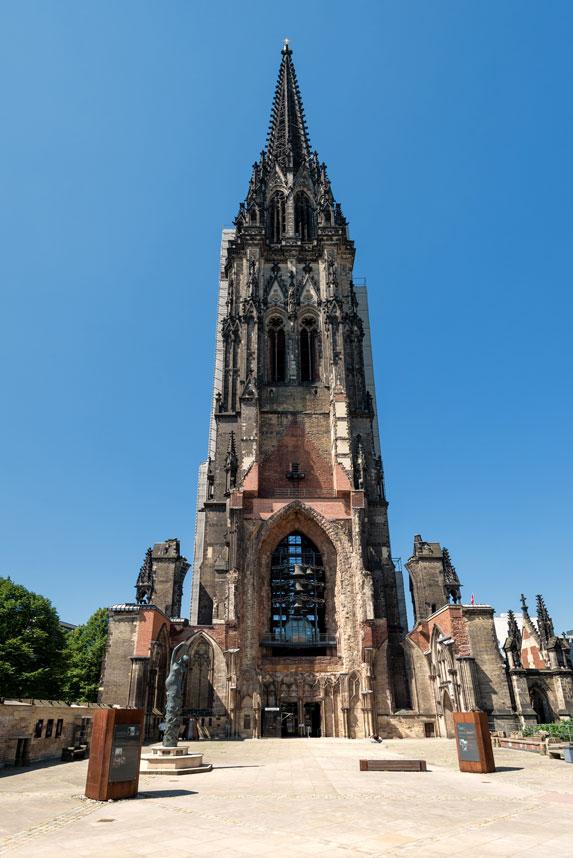 Las construcciones más altas a través de la historia - iglesia-san-nicolas-hamburgo