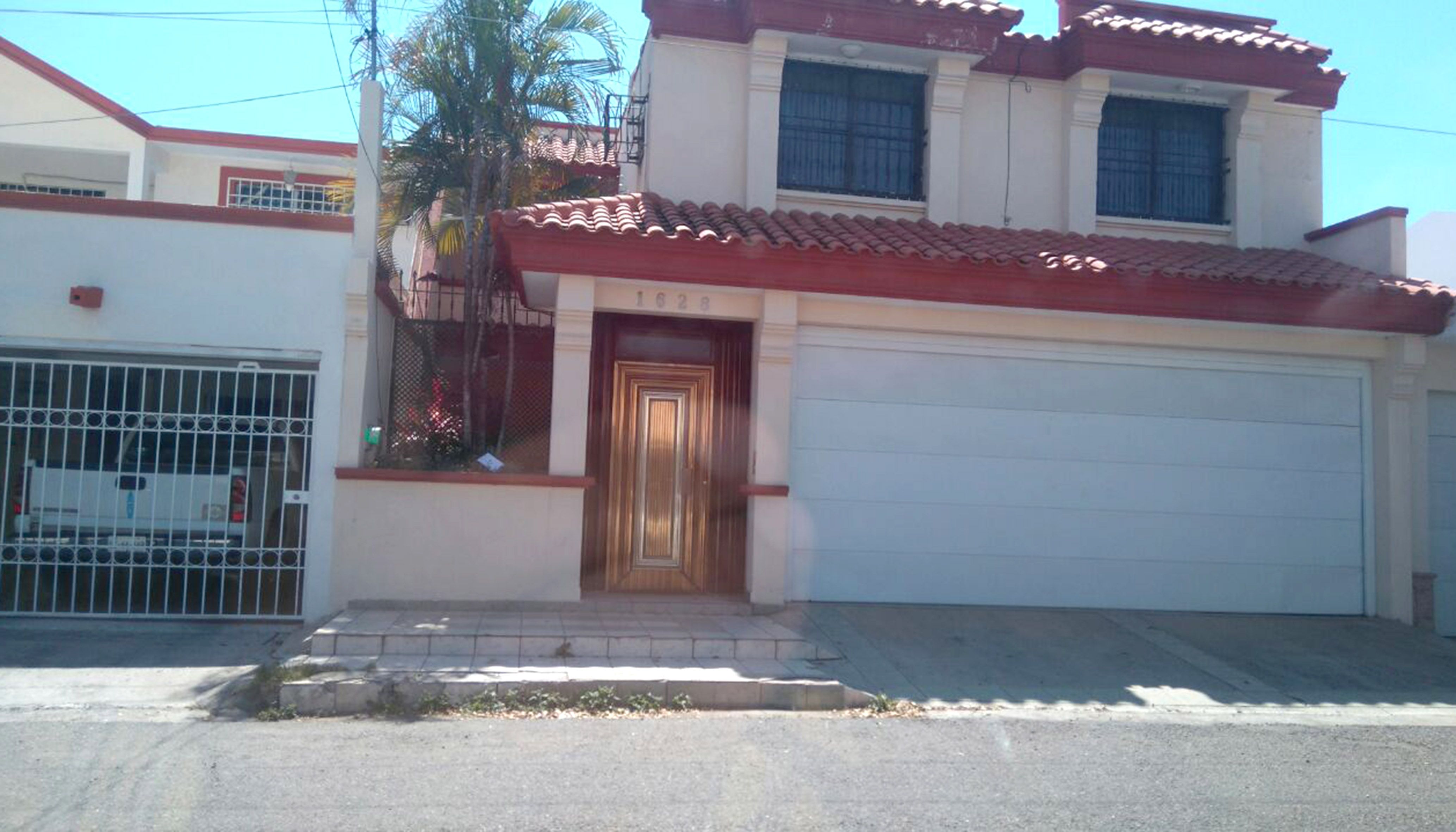 Aseguran tres inmuebles en Culiacán